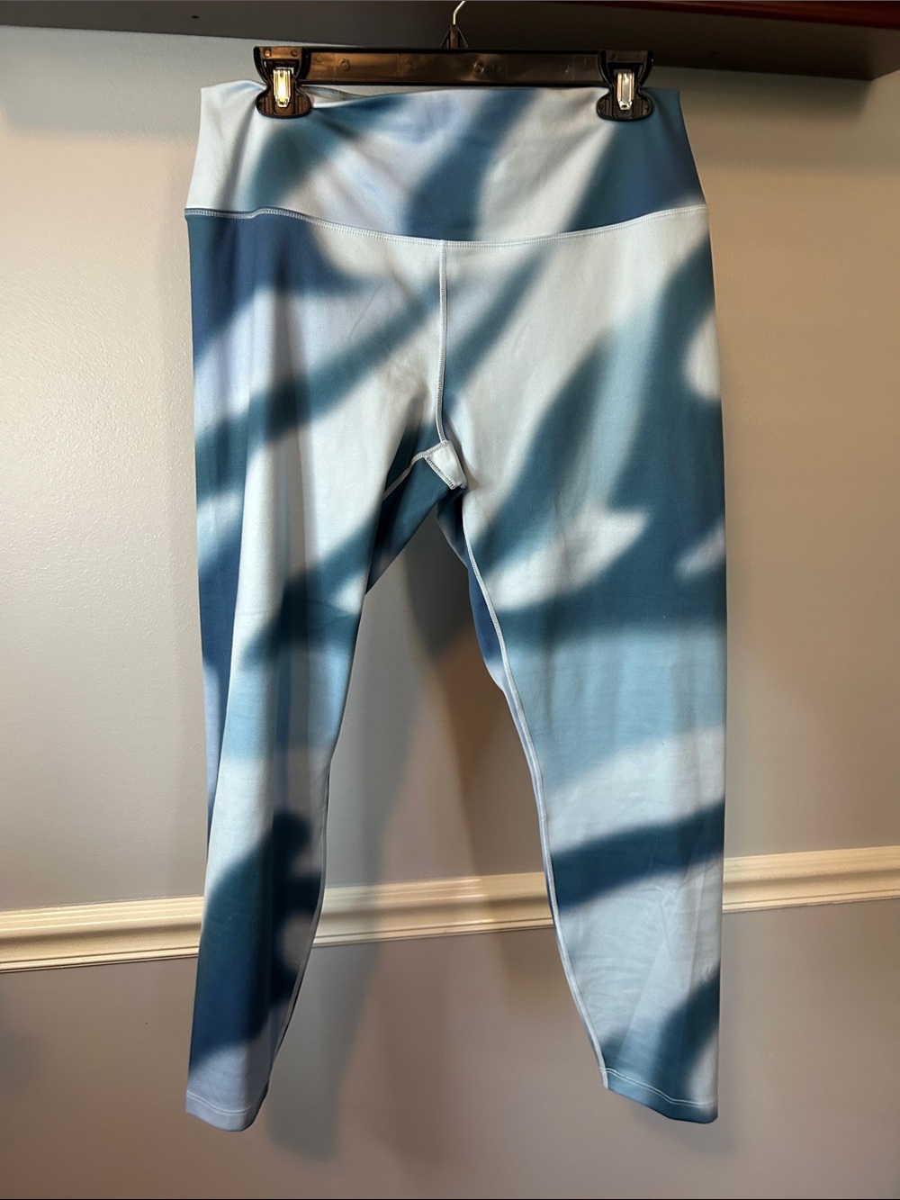 Nike Kids Blue Tie-Dye High-Waist Leggings
